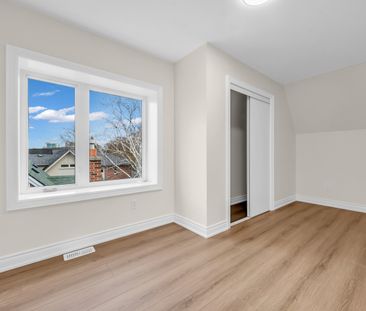 For Lease - 25 Devondale Avenue Unit# Unit#2, Toronto, Ontario - Photo 5