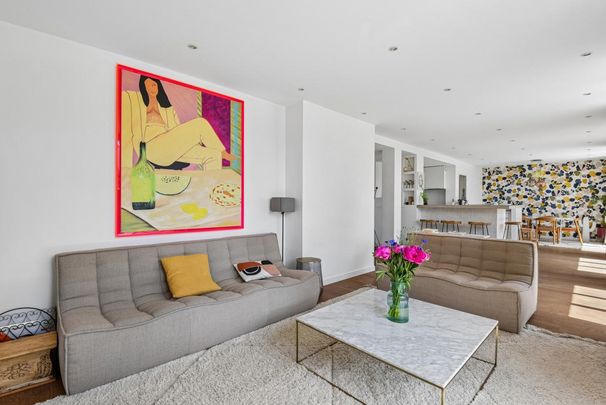 Location Appartement 4 pièces Meublé PARIS 15ème - Photo 1