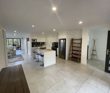 17 McCann Court CARRINGTON NSW 2294 - Photo 4