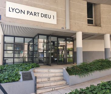 Location Appartement 1 pièce 18m² LYON 3ème - Photo 5