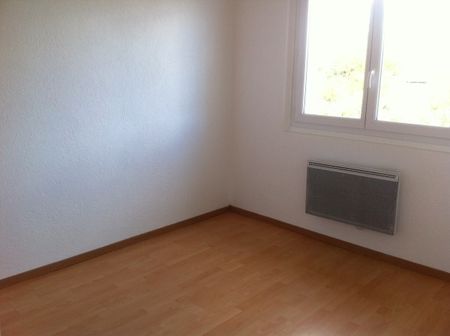 Location Maison 4 pièces 75m² BEAUZAC 43590 - Photo 3