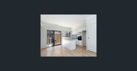 Beautifully Appointed Townhouse for Rent - Photo 4