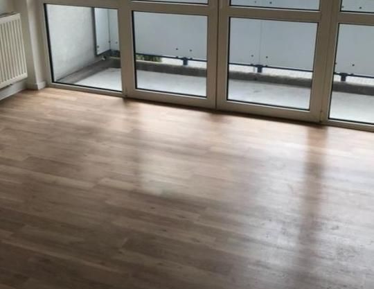 1- Zimmerwohnung mit Balkon- neu renoviert! - Foto 1
