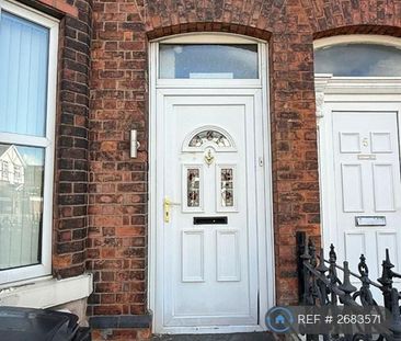 1 bedroom in a house share to rent - Photo 1