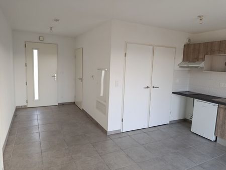 Location Appartement 1 pièce 25m² NOIRMOUTIER EN L ILE 85330 - Photo 2