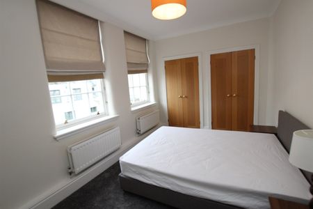 Royal Standard House - Photo 5