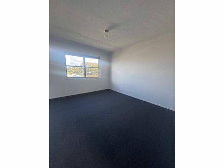 TWO BEDROOM TOWNHOUSE - Photo 4