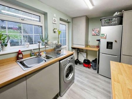 Ashdene Close, Cardiff, CF5 - Photo 3