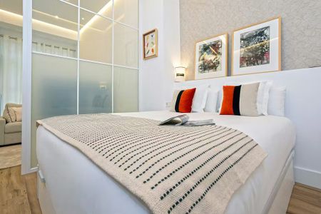 Calle Castilla, Sevilla, Andalusia 41010 - Photo 4