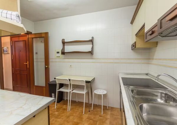 Calle Ferrocarril del Puerto, Málaga, Andalusia 29002