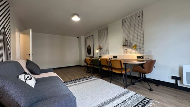 Dans Résidence Hôtelière, Appartement de 3 pièces meublé 66 M2 Secteur Royallieu proche de l'ESCOM - Photo 1