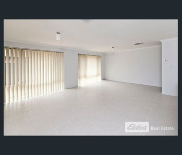 WALK TO BALDIVIS SECONDARY COLLEGE - Photo 4