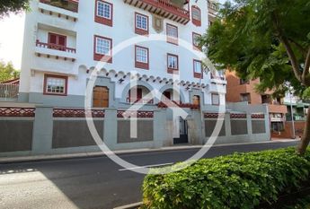 Lujoso ático recién reformado en una de las mejores zonas de Santa Cruz