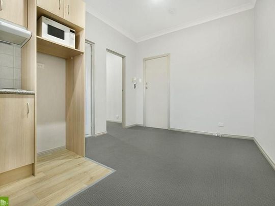 CBD Central - One Bedroom Studio - Photo 1