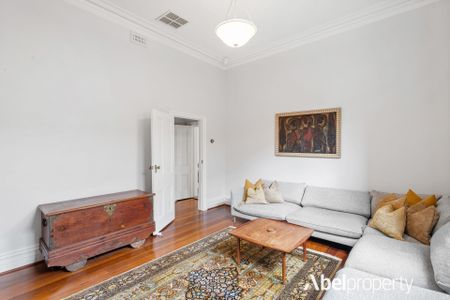 Fabulous Location - Versatile Living - Photo 4