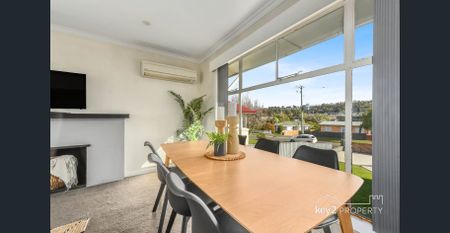 Comfortable Family Living - Photo 3