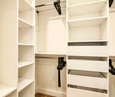Regency — 1 Bedroom - unit 603 - Photo 2