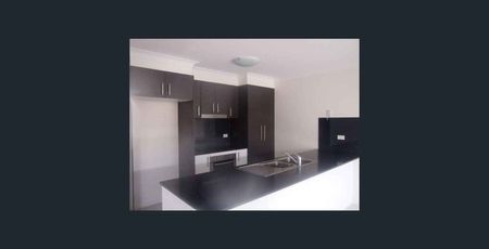 2/1 Kello Court Caboolture - Photo 3