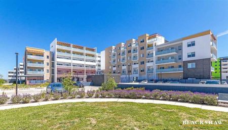 One bedroom Times Square apartment - Photo 4