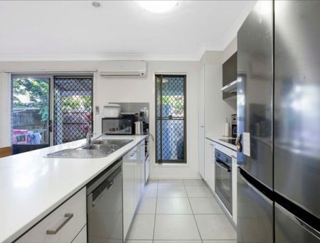 Albany Creek - Photo 4