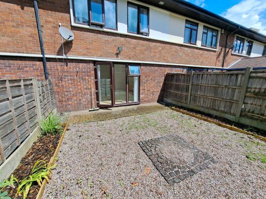 2 Bed Terraced House, West King Street, M3 - Photo 1