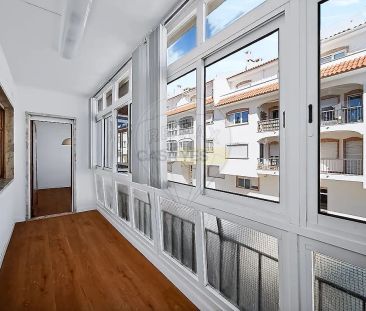 Apartment T1 in Carcavelos e Parede, Cascais - Photo 5