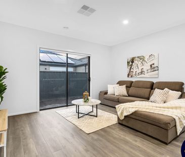 New Home in Sought-After Evergreen Estate – For Lease - Photo 1