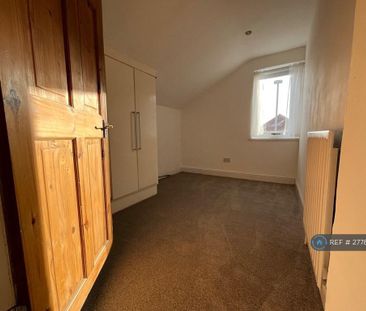 3 bedroom terraced house to rent - Photo 6