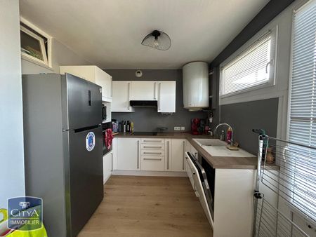 Location Appartement 1 pièce 11m² STE FOY LES LYON 69110 - Photo 3