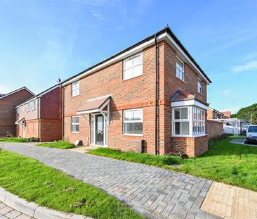 Steeple Chase Way, Fontwell, BN18 0XZ - Photo 4