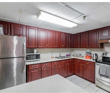 For Lease - 177 Linus Road Unit# # 1402, Toronto, Ontario - Photo 4