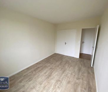 Appartement à louer 4 pièces 68.94m² - Photo 3