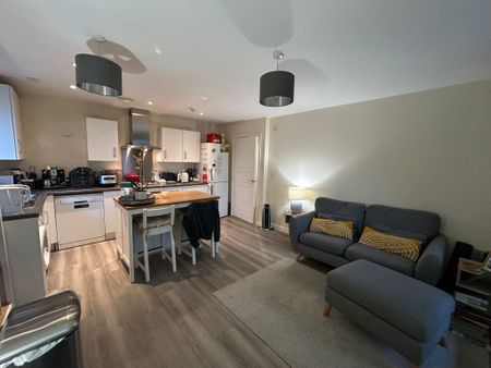 2 bedroom apartment to rent Moore Close, Southampton, SO15 - Photo 4