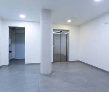 4 bedroom luxury Flat for rent in L'Hospitalet de Llobregat, Catalonia - Photo 3