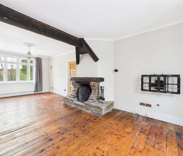 4 bedroom detached house to rent - Photo 4