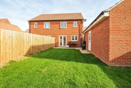 Great Western Park, Didcot, OX11 - Photo 4