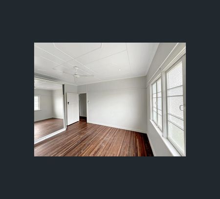 42 Lucas Street, Berserker, Qld 4701 - Photo 2
