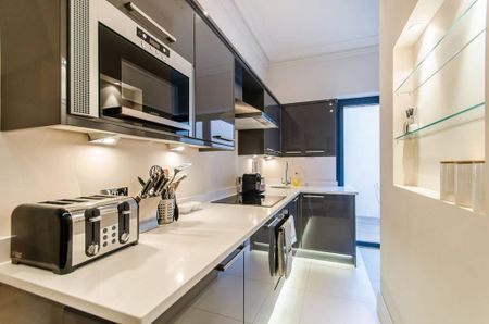 3 bedroom flat to rent - Photo 5