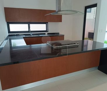 REF. 1734/376 - Casa en Renta 4 recs, 4 baños y cuarto servicio en ... - Foto 4