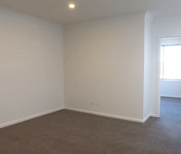 Modern Family Home in the Popular Hermitage Estate! - Photo 3