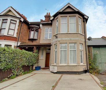 2 bedroom ground floor flat to rent - Photo 5