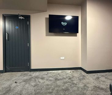 5 bedroom house share fully renovated - Photo 2