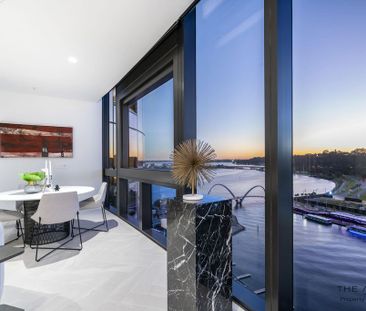 Luxury Living at The Towers, Elizabeth Quay! - Photo 4