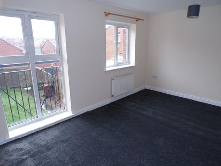 3 bedroom terraced house to rent - Photo 4