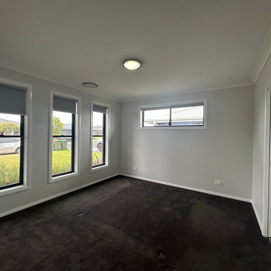 53, Argyle Avenue, Dubbo NSW 2830 - House For Rent | Domain - Photo 1