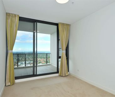 Luxurious 3-bedroom apartment at ERA Chatswood - Photo 3