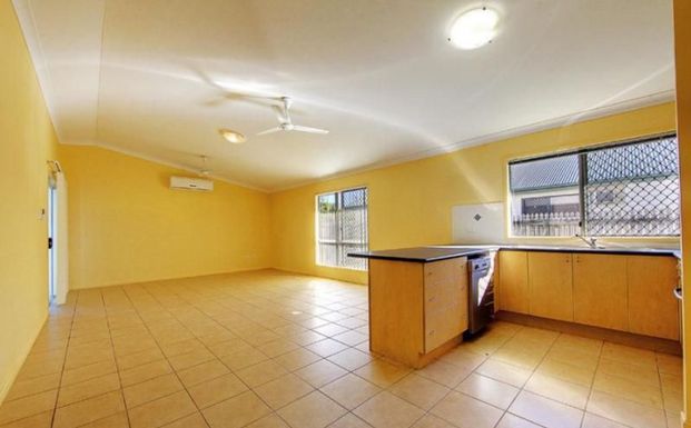 7 Shrike Court, 4815, Condon Qld - Photo 1