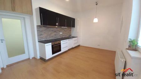 Pronájem bytu, 2+kk/T,/S 70 m - Фото 3