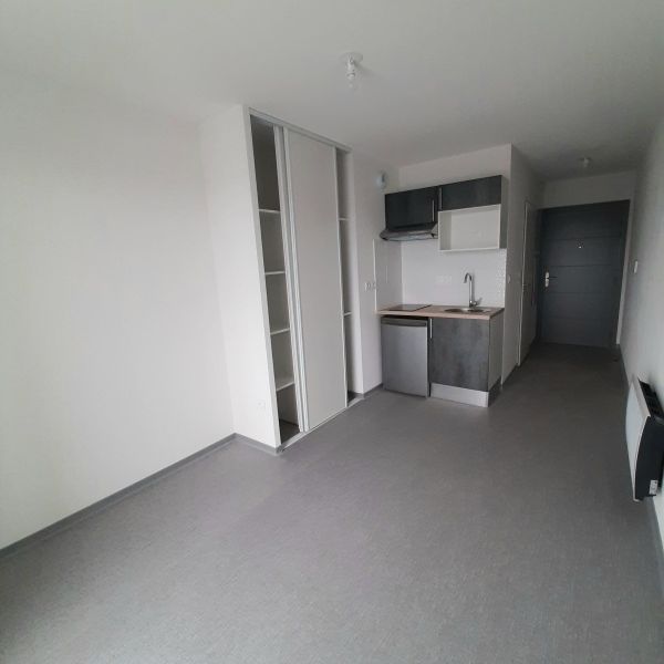 Location Appartement 1 pièce 18m² NIMES 30000 - Photo 1
