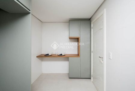 Apartamento com 3 quartos e 317m² para alugar em Vila Assunção, Porto Alegre. - Photo 4